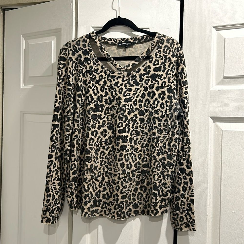 Generation Love LeopardâPrintâSweater,âSizeâXL